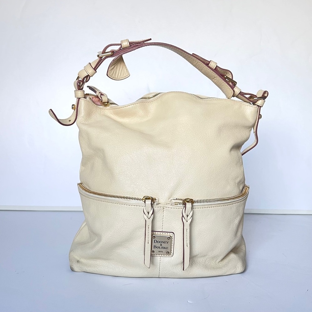 Crème Dooney & Bourke Bucket Bag